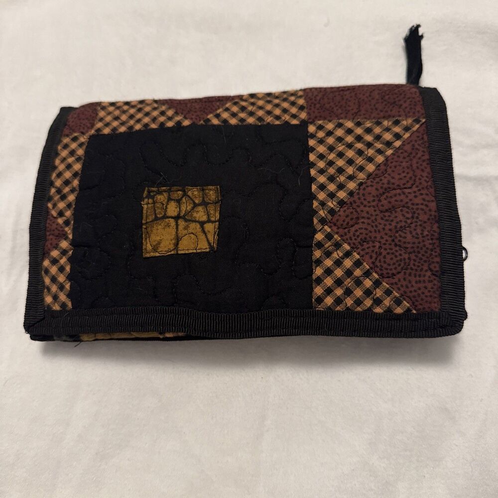 Donna Sharp Kentucky Patchwork Quilted Trifold Wallet Clutch Earth Tones
